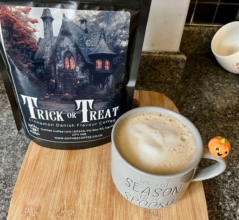 Trick or Treat Cinnamon Danish flavour coffee